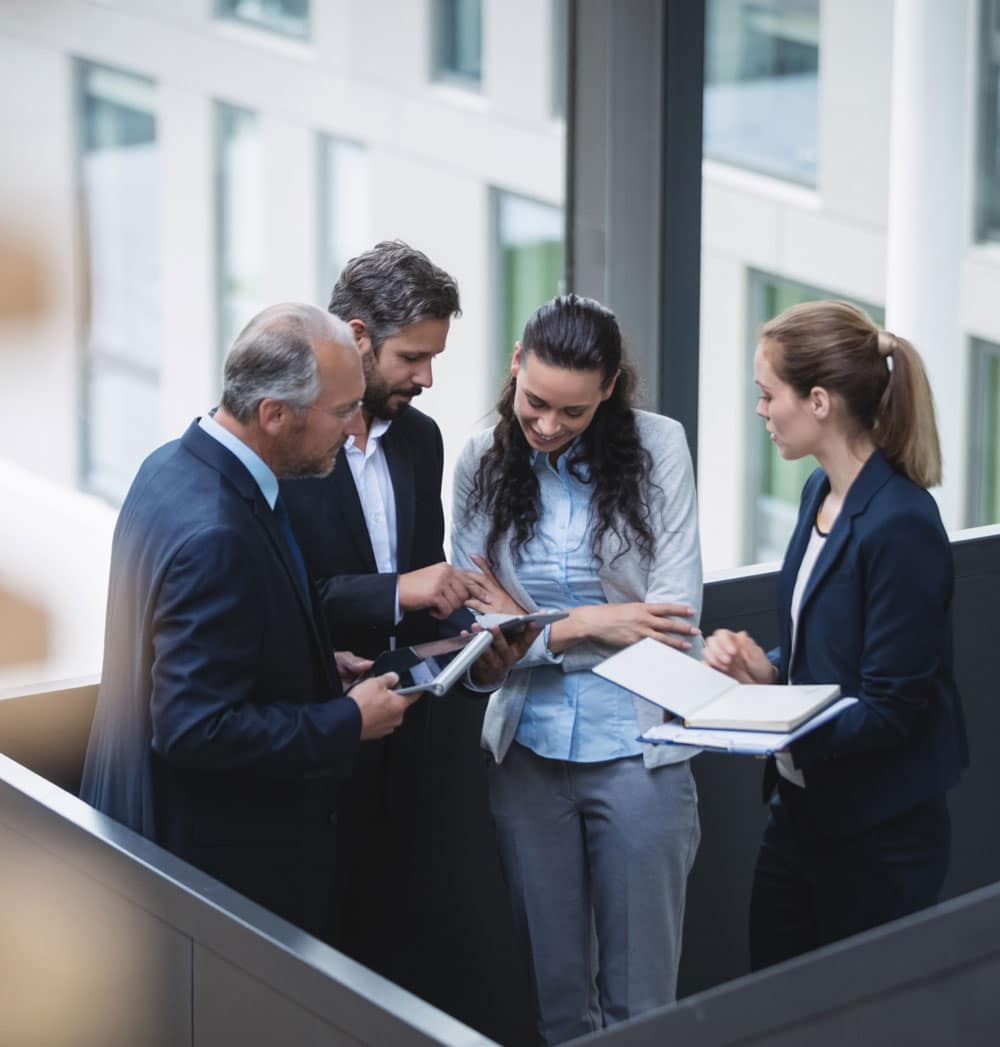 businesspeople having discussion office img businesspeople having discussion office img